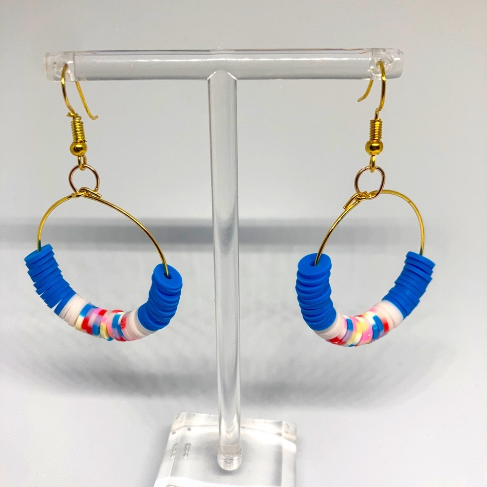 💙 Blue Heishi earrings